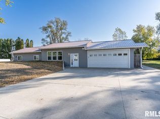 1826 130th St, Atalissa, IA 52720