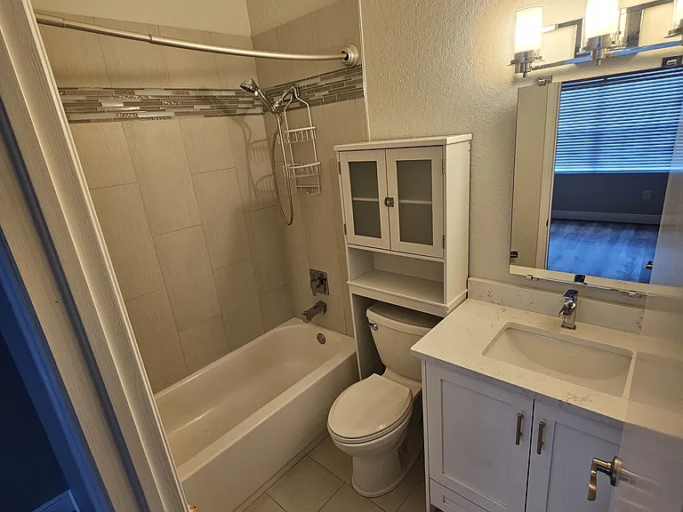 12406 Berkeley Square Dr — Photo 16
