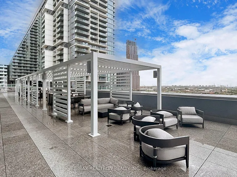 1000 Portage Pkwy #3110 — Photo 33