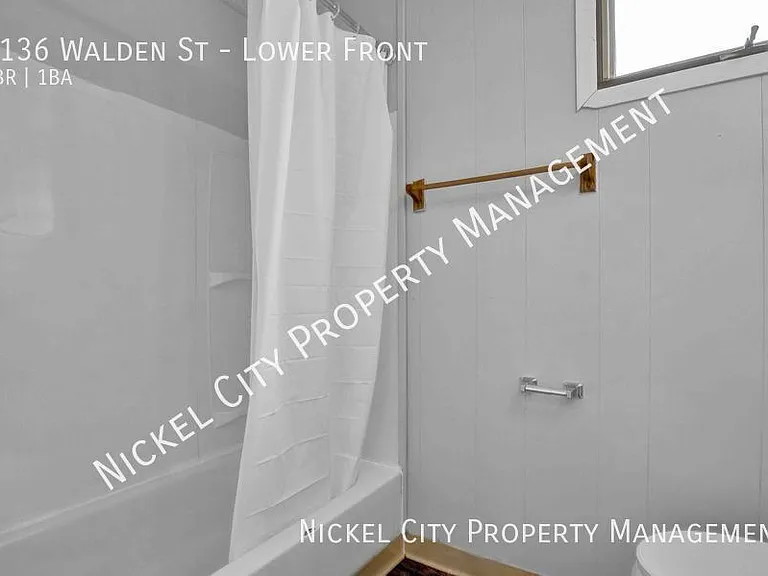 1136 Walden Ave #LOWER FRONT — Photo 11