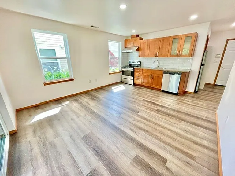5912 Shaffer Ave S — Photo 17