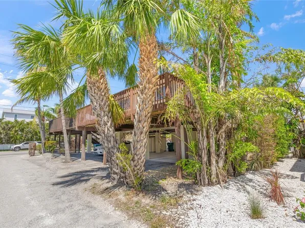 4909 Gulf Dr APT 1B, Holmes Beach, FL 34217