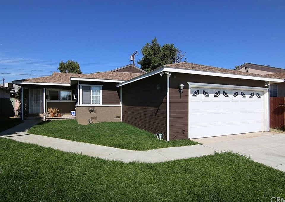 1st image of 13735 Busby Dr