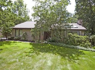 2105 Ridge Dr, Mars, PA 16046