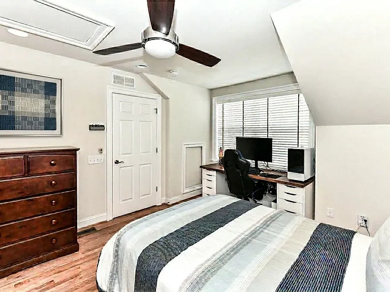 9607 Stockwell Ln #1 — Photo 14