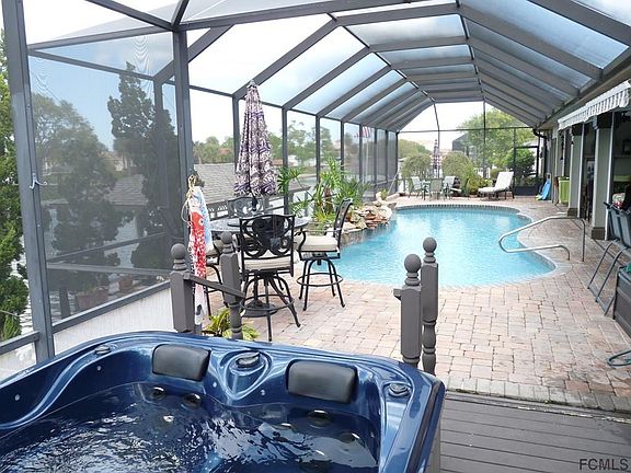 4th image of 78 Club House Dr