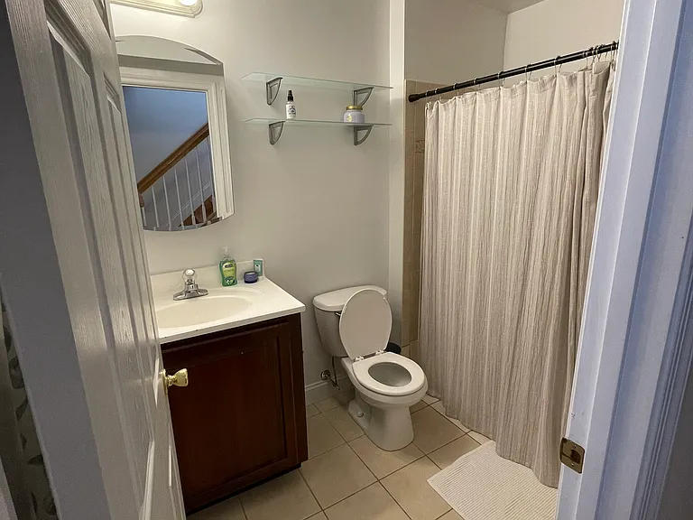 3211 Dillon St — Photo 15