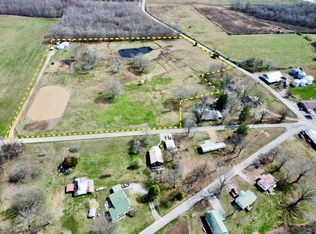 42 Mockerson Rd, Leoma, TN 38468