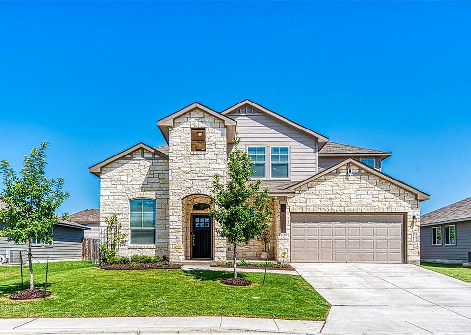 1st image of 921 Cypress Ml