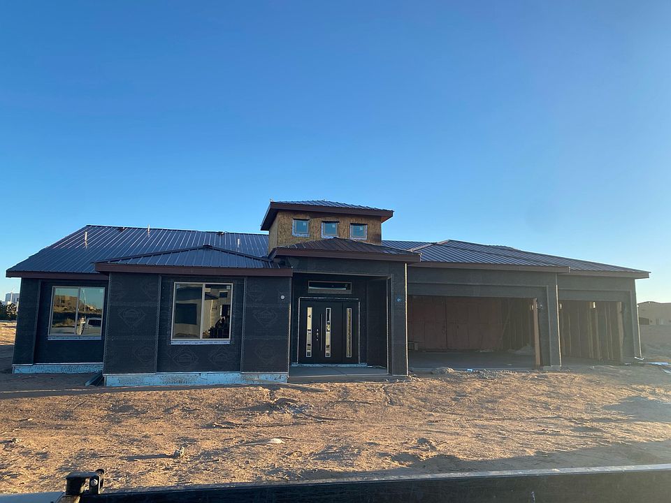 2nd image of 6504 Papagayo Rd NW