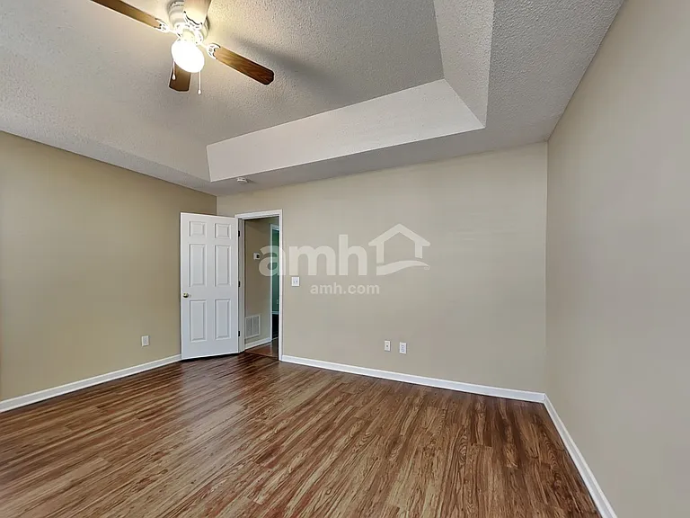 1795 Pebble Run Ln — Photo 10