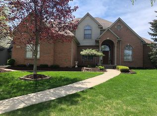 5918 Woodfield Pkwy, Grand Blanc, MI 48439