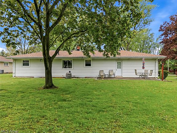4th image of 3130 Lynwood Dr NW