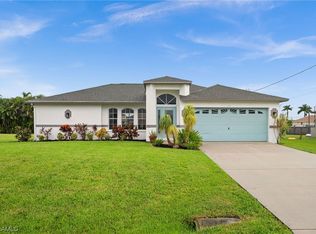 1812 SW 12th Ln, Cape Coral, FL 33991