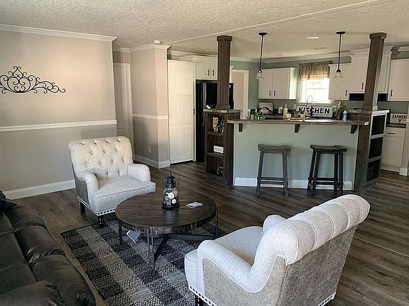 2nd image of 146 Mgm Ln