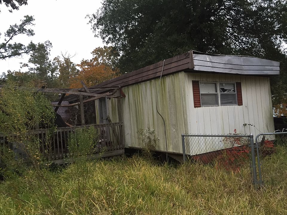 2nd image of 180 Summitt Dr