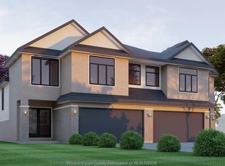 2642 Todd Ln, Lasalle, ON N9H1J5