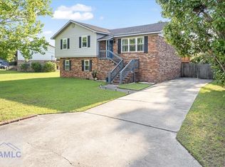 1019 Bacon Rd, Hinesville, GA 31313