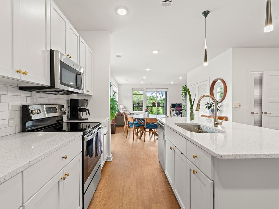 1st image of 600 E Trinity Ln #108