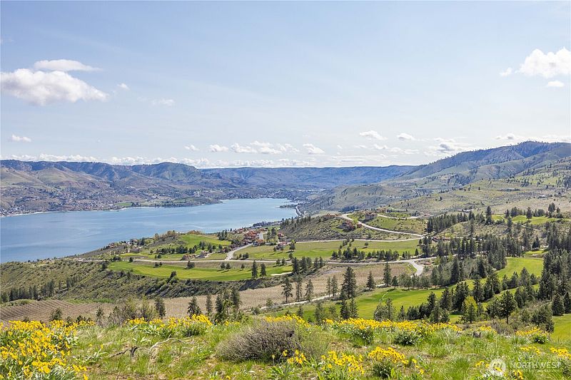 3rd image of 1 Bear Mountain Road