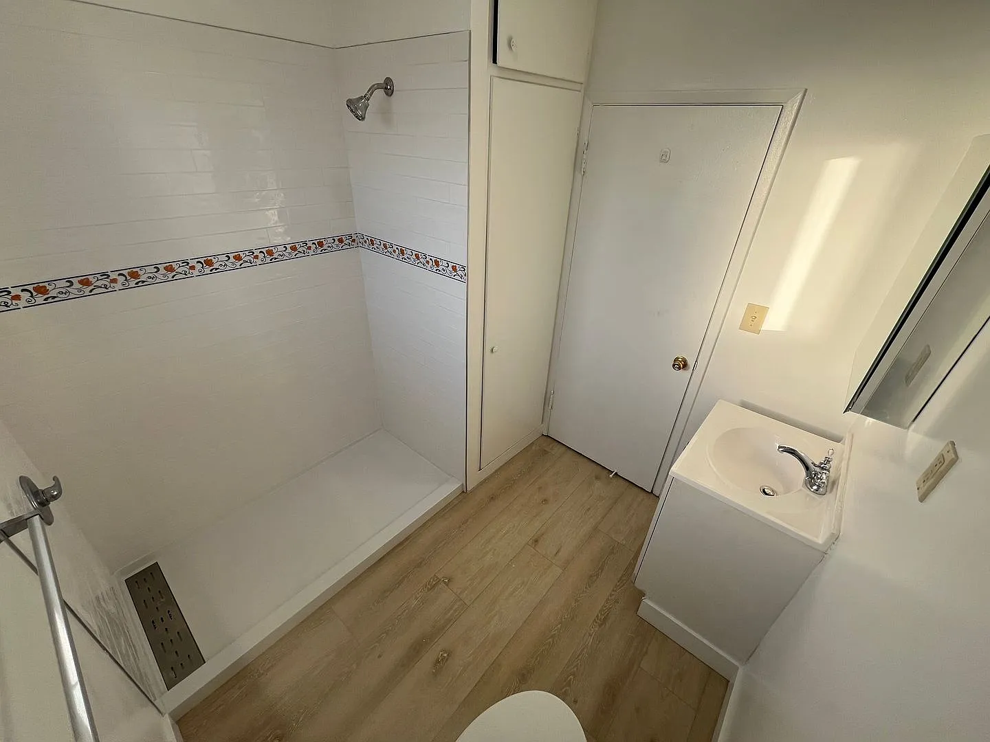 360 Palm Ave — Photo 4