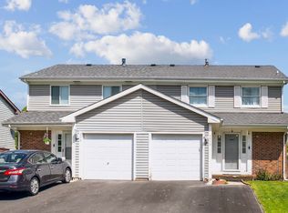 3913 Springlake Dr, Hanover Park, IL 60133