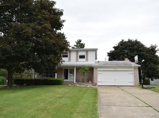 5499 Kimberly Dr, Grand Blanc, MI 48439