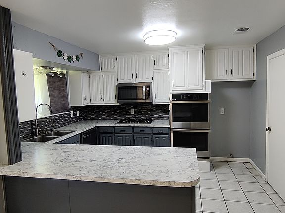 2nd image of 4708 Oak Valley Dr