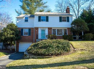 4907 Scarsdale Rd, Bethesda, MD 20816