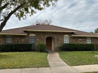 4001 Cedar Creek Dr, Garland, TX 75043