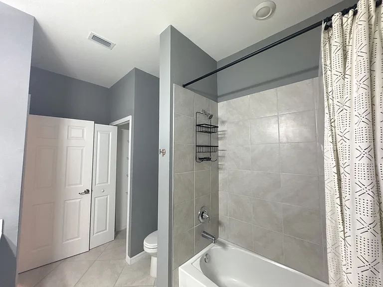 2800 Blossom Way — Photo 27