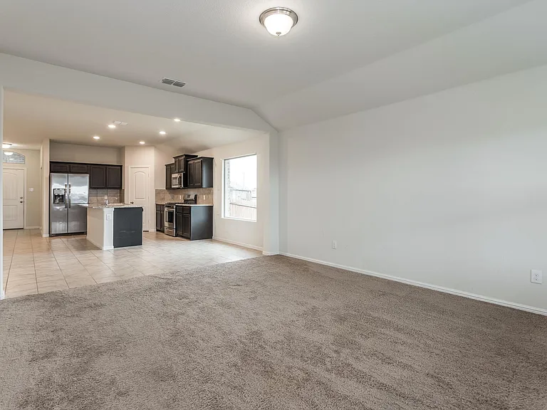 6901 Freeboard Way — Photo 35