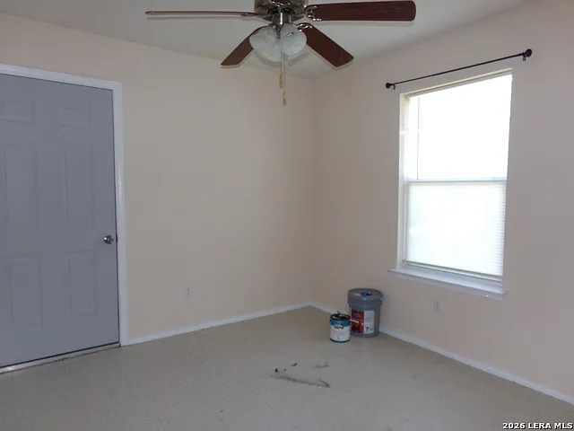 9228 Balboa Port — Photo 9