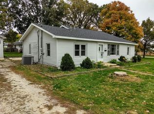 1051 S Union St, Paxton, IL 60957