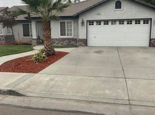 2878 Hillside Ct, Hanford, CA 93230