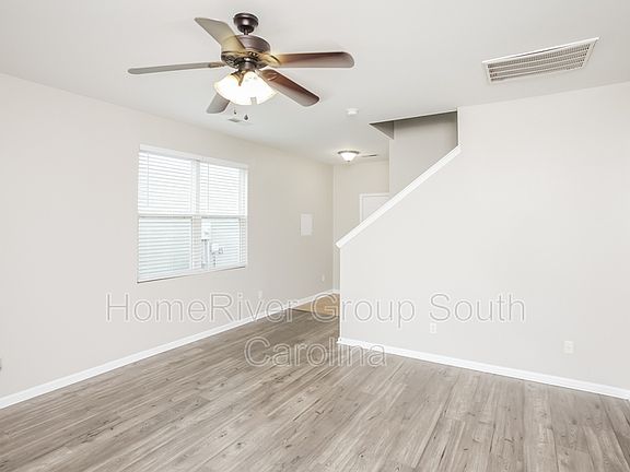 4th image of 337 Peters Creek Dr