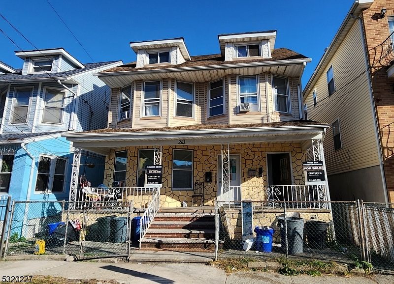 1st image of 261-263 Woodside Ave