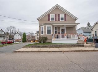2 Laurel St, Johnston, RI 02919
