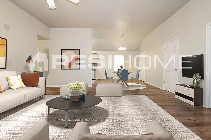 3 bed, 2.0 bath, 1312 sqft, $1,535 — Photo 4