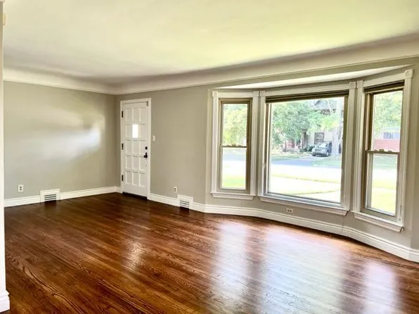 4261 Samoset Rd, Royal Oak, MI 48073