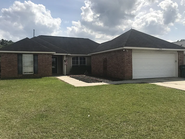 11342 Woodlore Ave — Photo 1