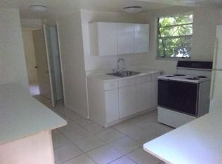 2660 SW 10th St, Miami, FL 33135