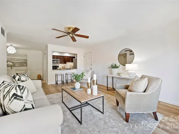 4754 Hedgemore Dr Unit Q, Charlotte, NC 28209