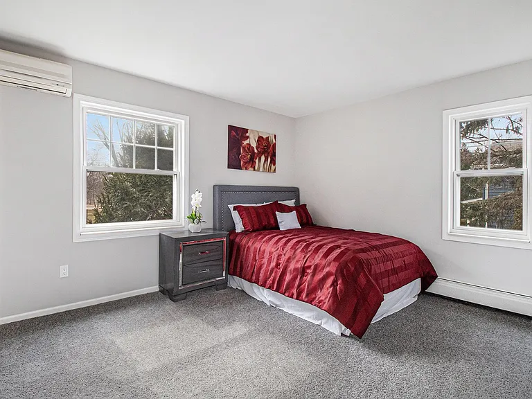 13428 Sequoia Ln — Photo 16