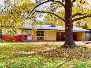 1954 S Dollison Ave, Springfield, MO 65807