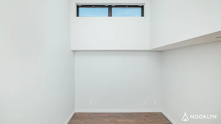 Rented by Nooklyn NYC LLC | media 26