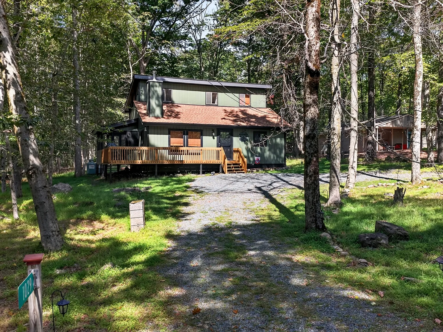 3 bed, 1319 sqft, $2,150 — Photo 3
