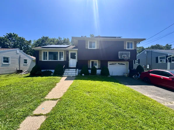 27 Jodie Circle, Waterbury, CT 06706