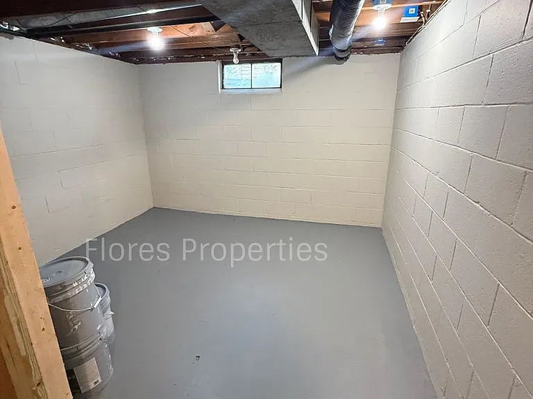 1136 Pauline Ave — Photo 19