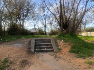 3611 Cauthorn Dr, Dallas, TX 75210